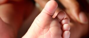 Odruchy warunkowe i bezwarunkowe niemowlęcia w rozwoju mowy dziecka